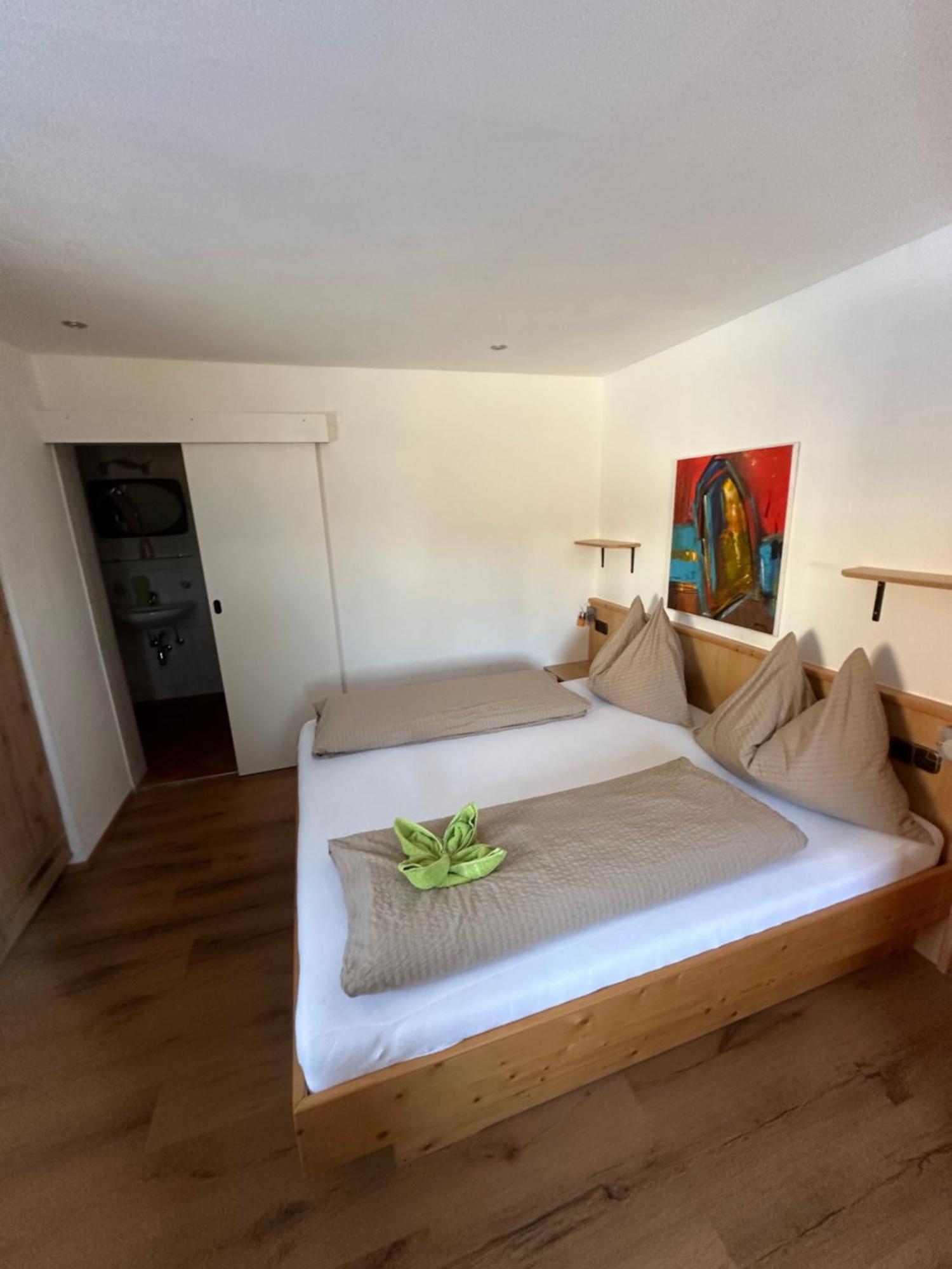 Fruehstueckspension Alpenrose Bed & Breakfast Iselsberg Eksteriør bilde